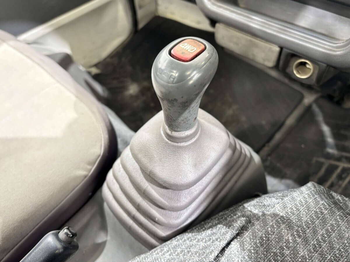 1993 Subaru Sambar JDM car for sale — photo 13 of 25