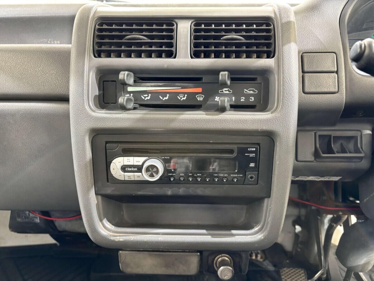 1993 Subaru Sambar JDM car for sale — photo 11 of 24