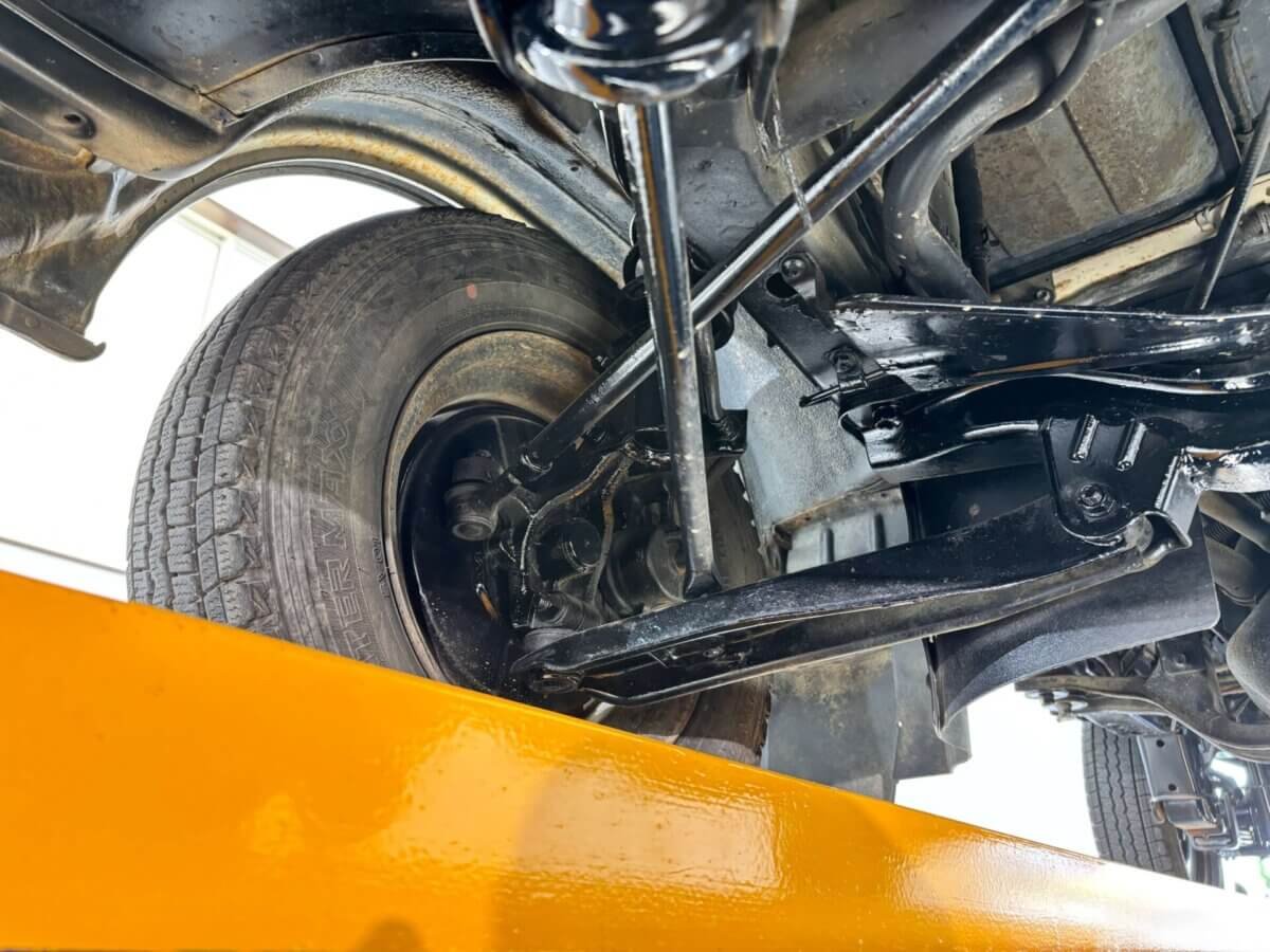 1993 Suzuki Carry JDM car for sale — photo 22 of 25
