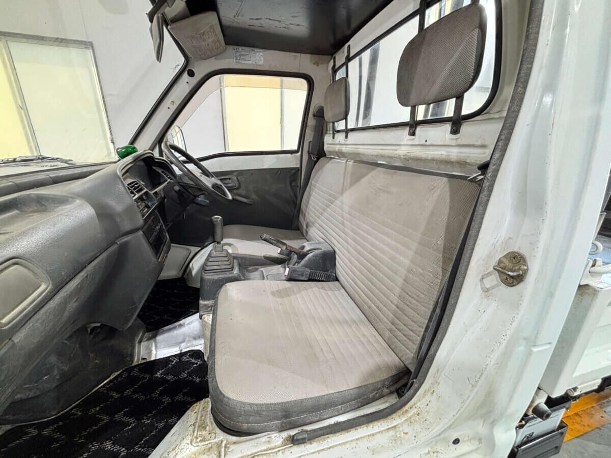 1993 Suzuki Carry JDM car for sale — photo 13 of 25