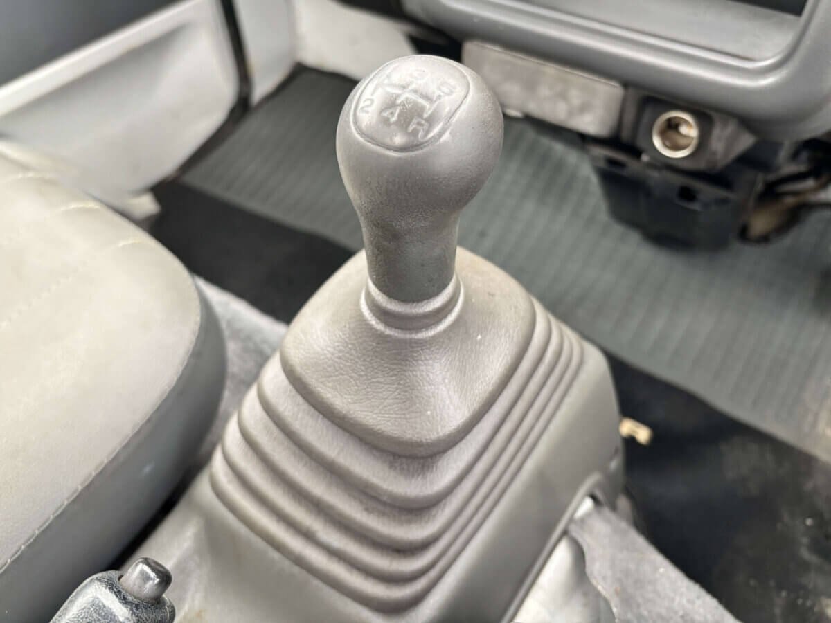 1994 Subaru Sambar JDM car for sale — photo 12 of 24