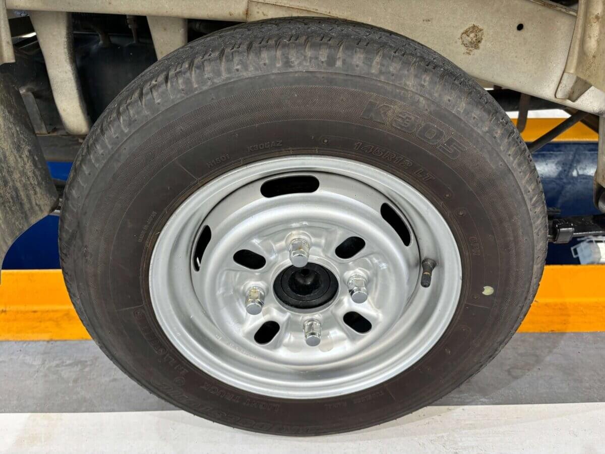 1994 Suzuki Carry JDM car for sale — photo 17 of 24