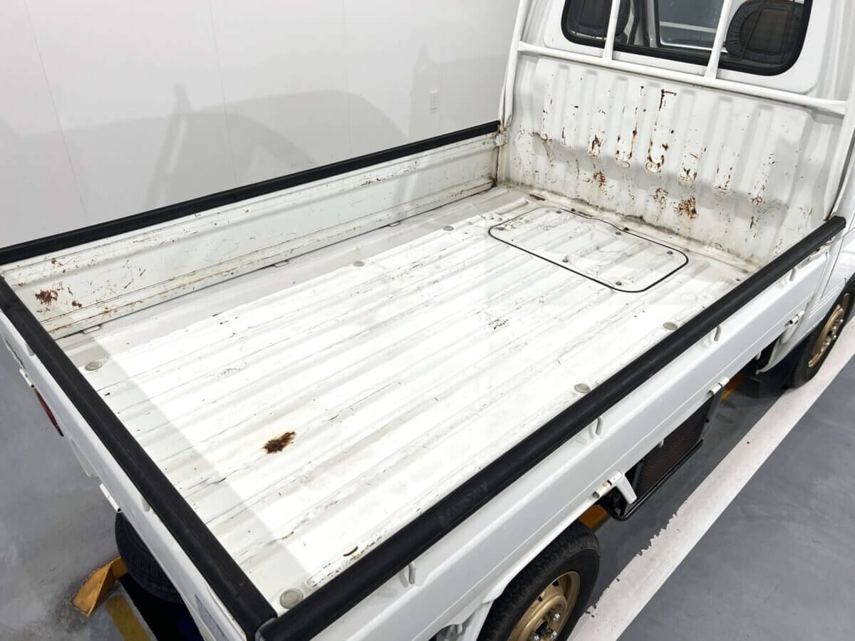 1995 Daihatsu Hijet JDM car for sale — photo 5 of 25