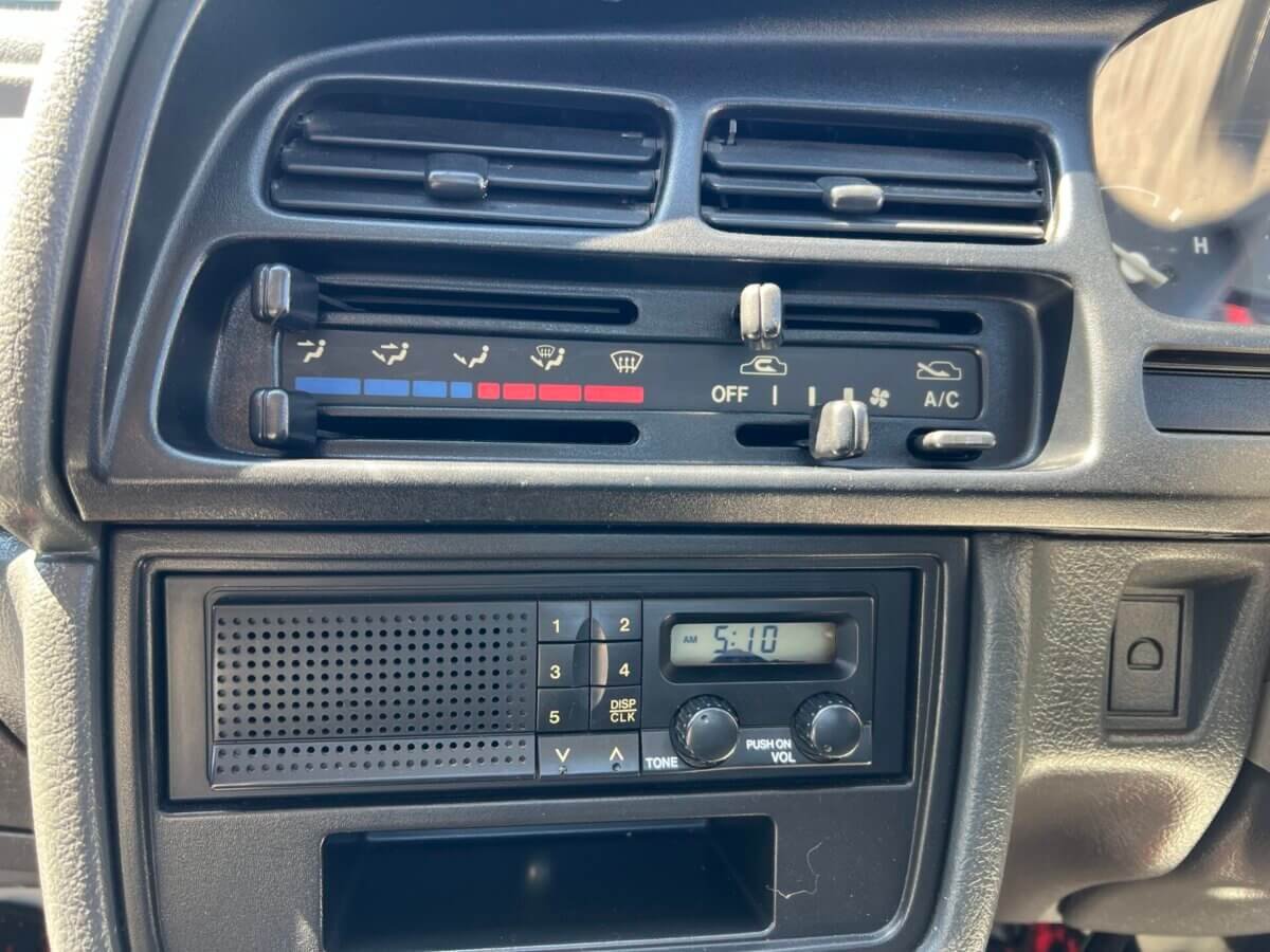 1995 Suzuki Carry JDM car for sale — photo 10 of 25