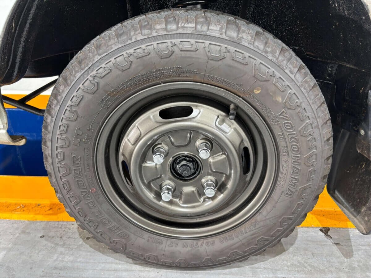 1995 Suzuki Carry JDM car for sale — photo 18 of 25