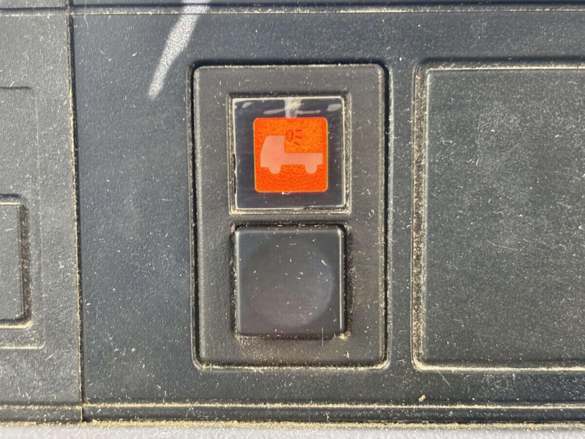 1996 Honda Acty JDM car for sale — photo 12 of 25