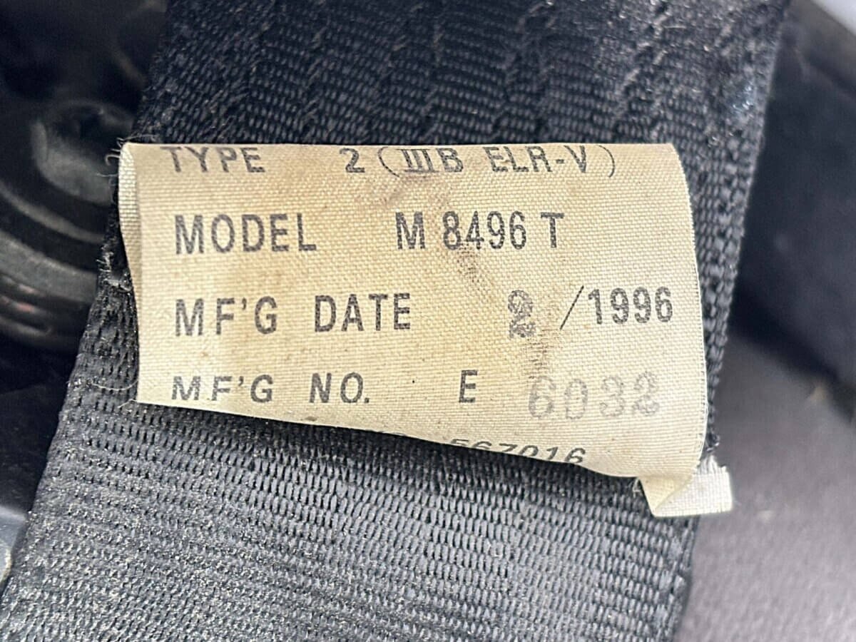 1996 Mitsubishi Minicab JDM car for sale — photo 21 of 23