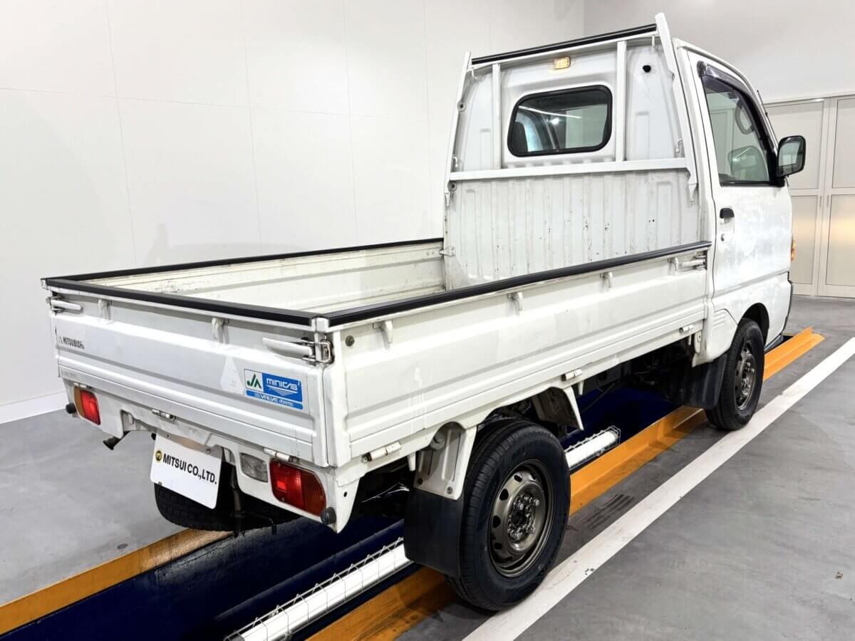 1996 Mitsubishi Minicab JDM car for sale — photo 4 of 25