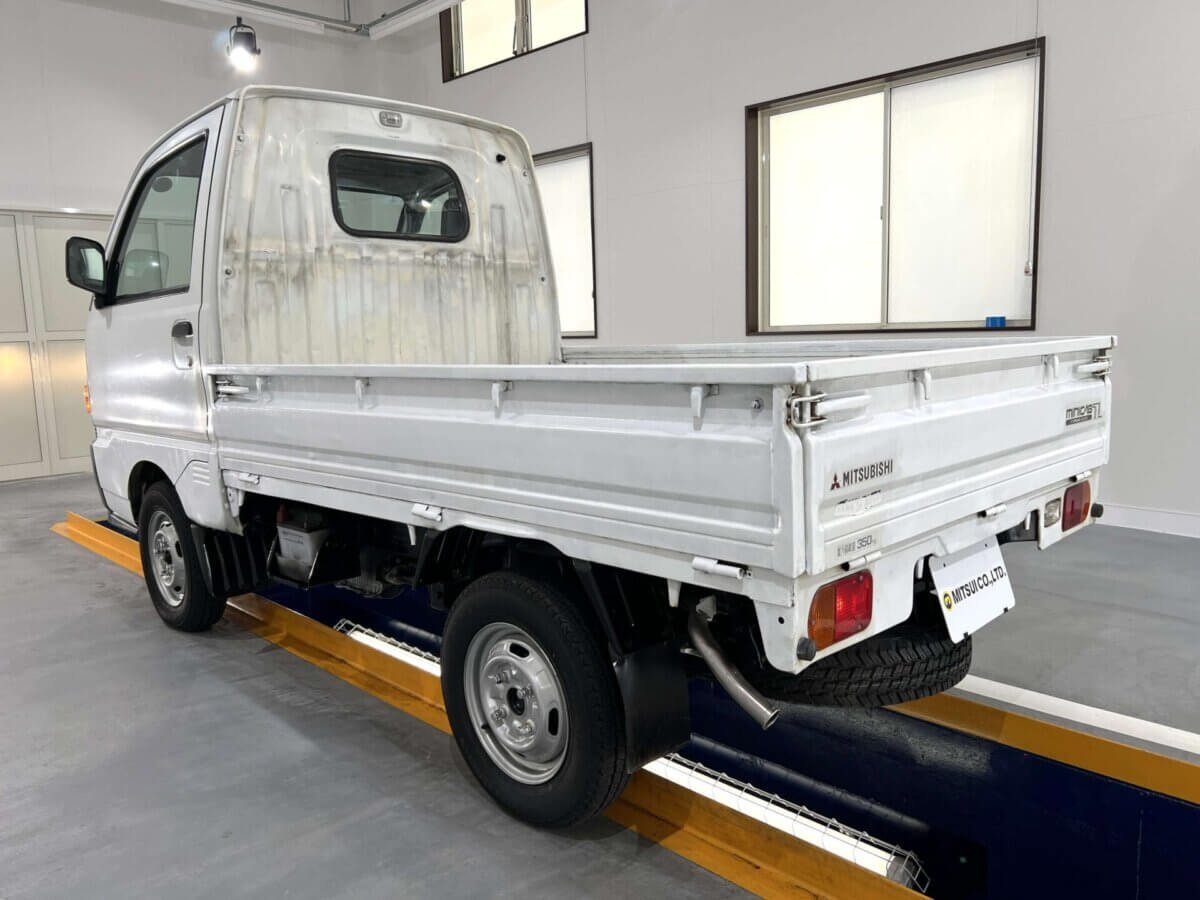 1996 Mitsubishi Minicab JDM car for sale — photo 3 of 25
