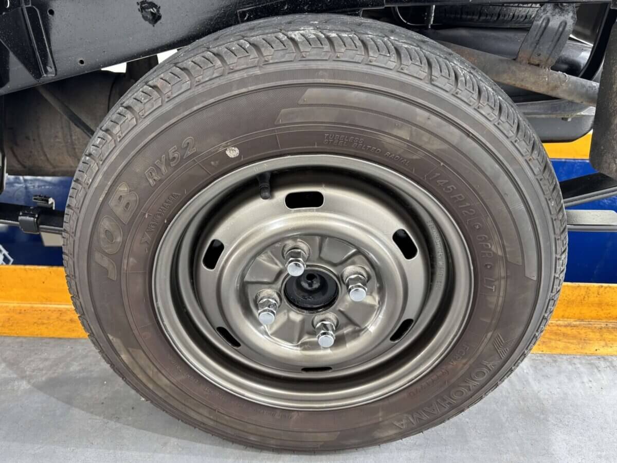 1996 Suzuki Carry JDM car for sale — photo 20 of 25
