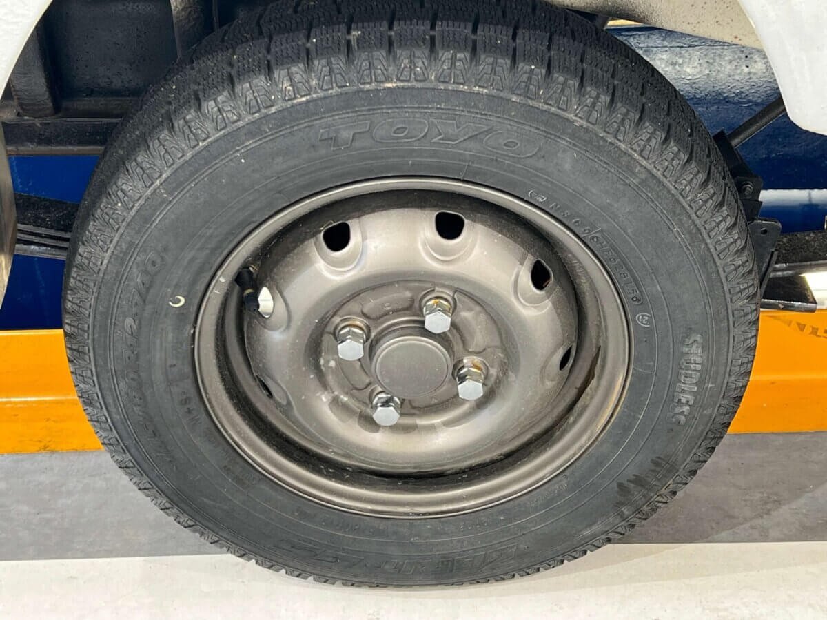 1996 Suzuki Carry JDM car for sale — photo 17 of 25