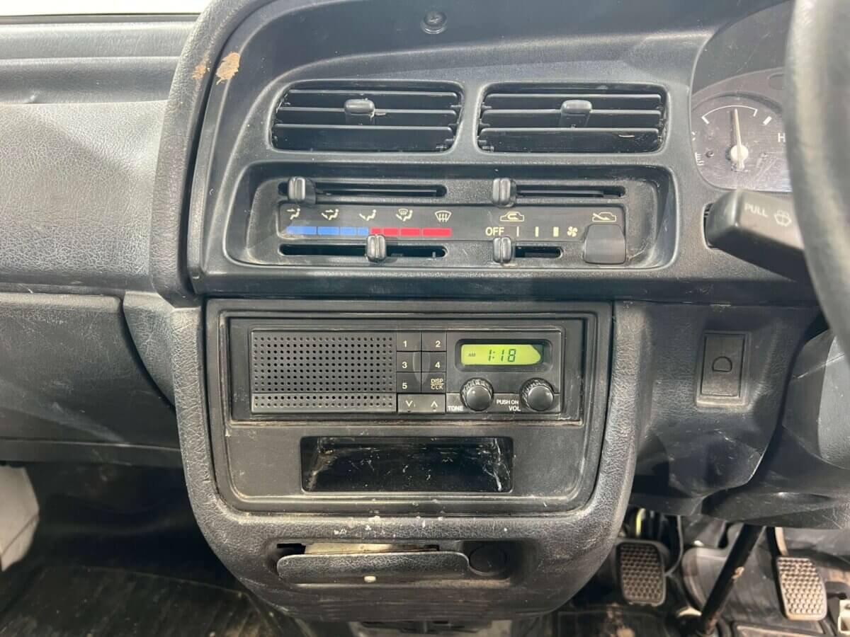 1996 Suzuki Carry JDM car for sale — photo 12 of 25