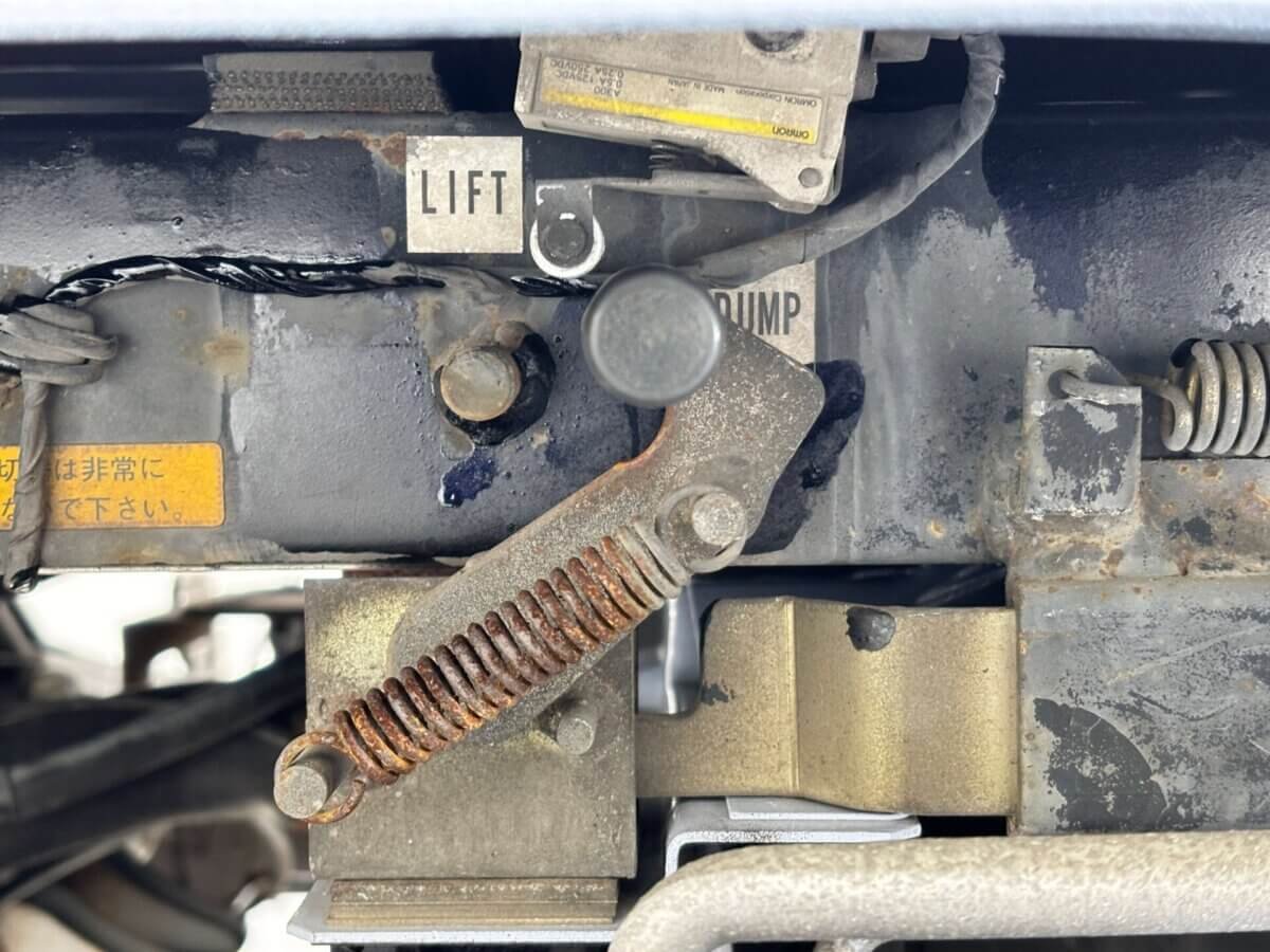 1997 Daihatsu Hijet JDM car for sale — photo 25 of 25