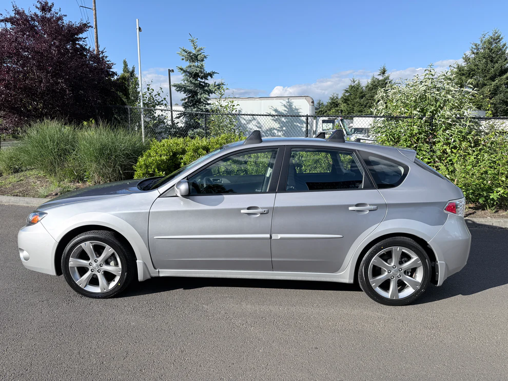 2010 Subaru Impreza JDM car for sale — photo 6 of 14