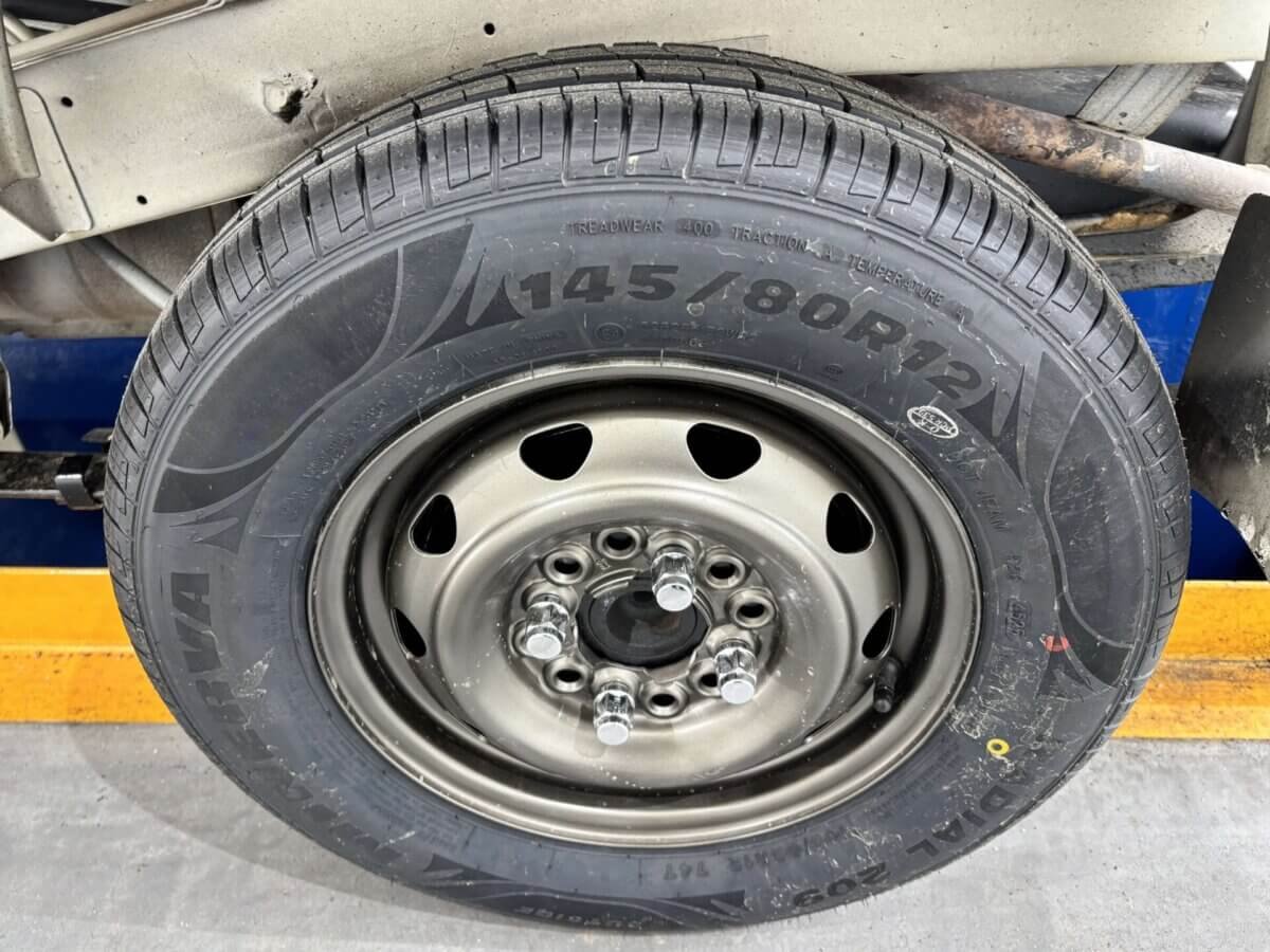 1997 Suzuki Carry JDM car for sale — photo 18 of 25