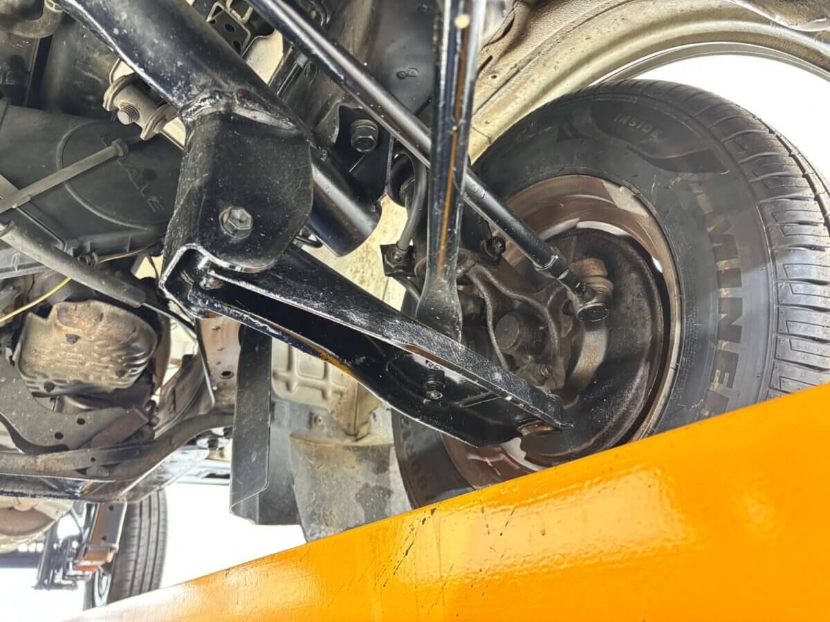 1997 Suzuki Carry JDM car for sale — photo 21 of 25