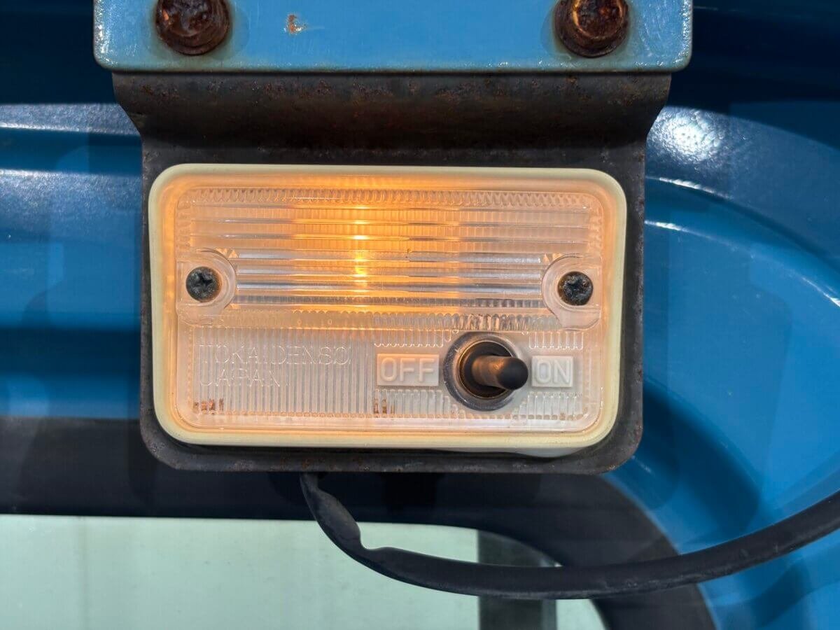 1997 Suzuki Carry JDM car for sale — photo 6 of 25
