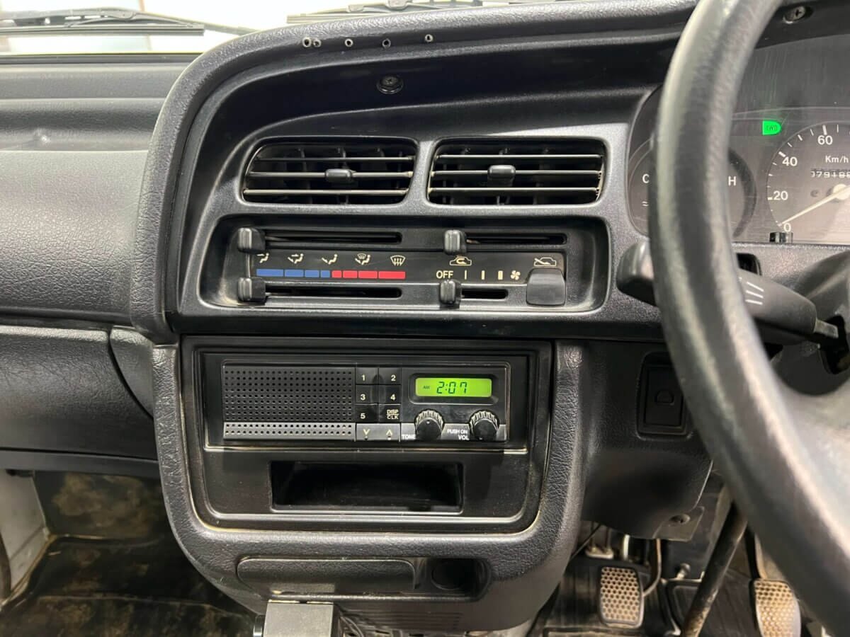 1997 Suzuki Carry JDM car for sale — photo 12 of 25