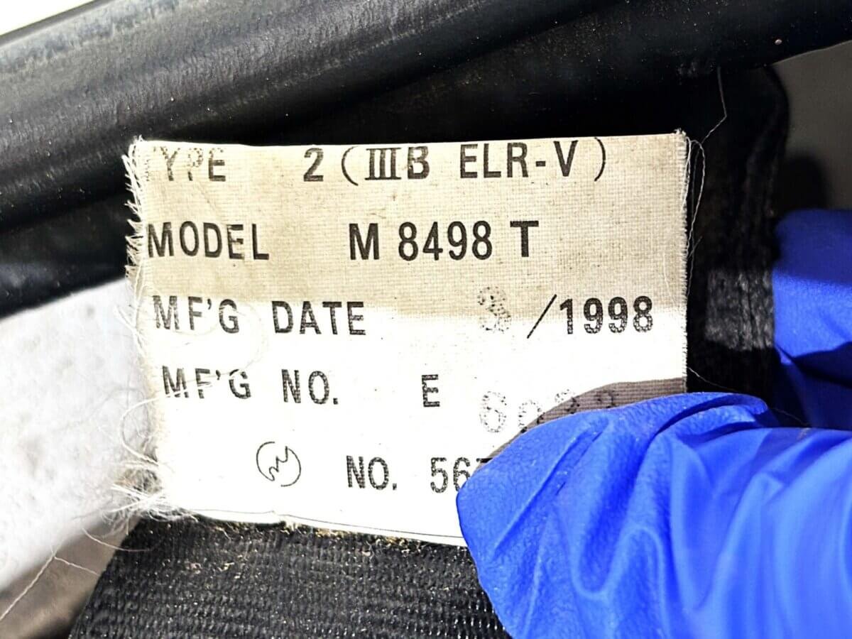 1998 Mitsubishi Minicab JDM car for sale — photo 24 of 25