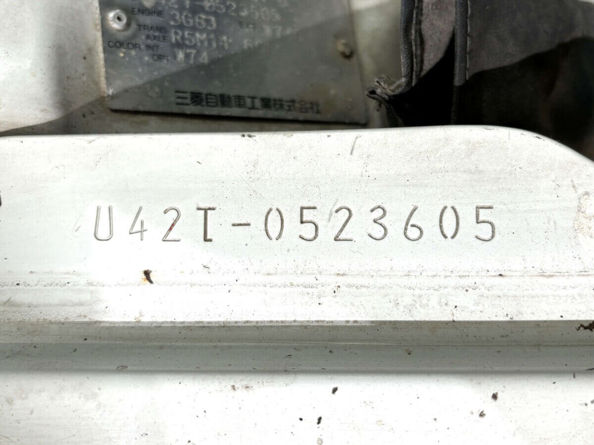 1998 Mitsubishi Minicab JDM car for sale — photo 25 of 25