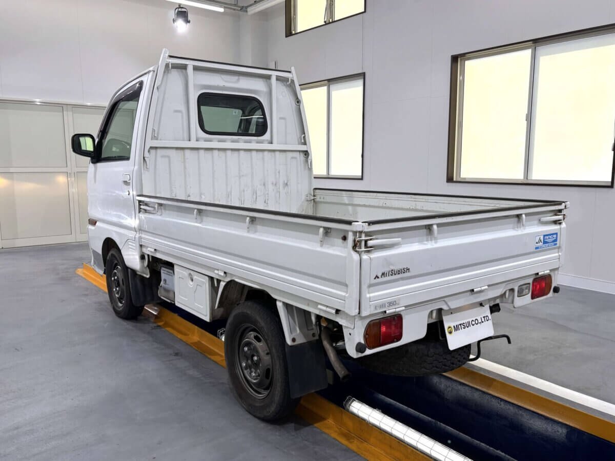 1998 Mitsubishi Minicab JDM car for sale — photo 3 of 25