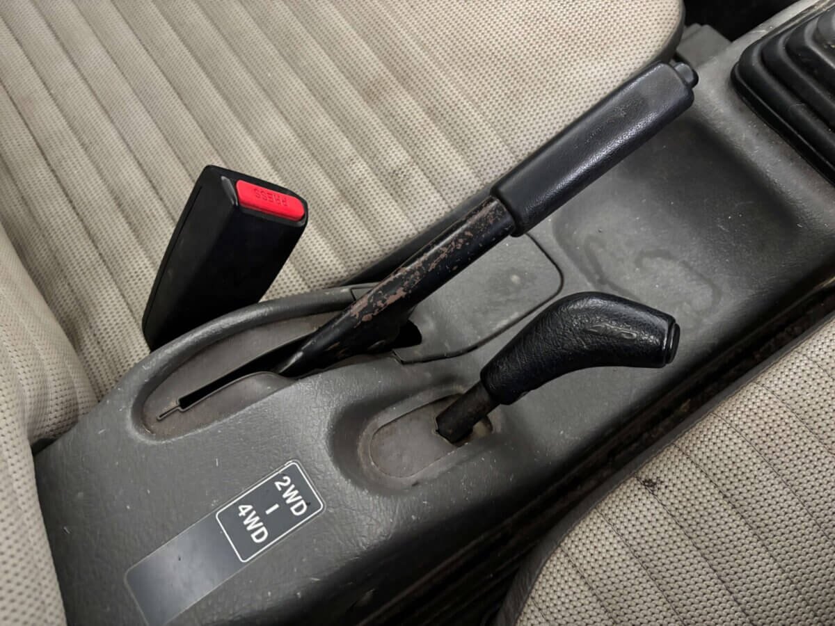 1998 Suzuki Carry JDM car for sale — photo 16 of 25