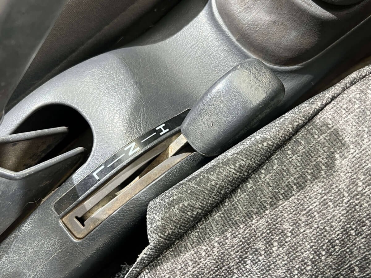 1999 Daihatsu Hijet JDM car for sale — photo 17 of 25