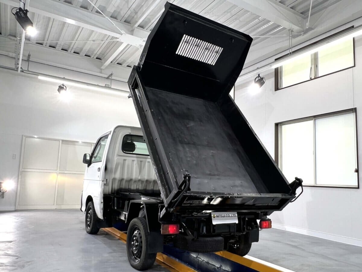 1999 Daihatsu Hijet JDM car for sale — photo 3 of 25