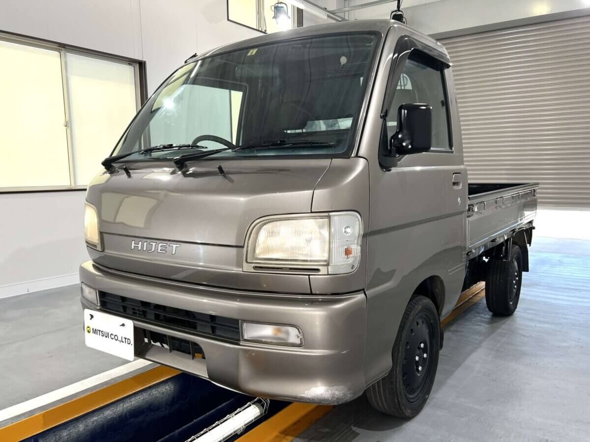 1999 Daihatsu Hijet JDM car for sale — photo 2 of 25