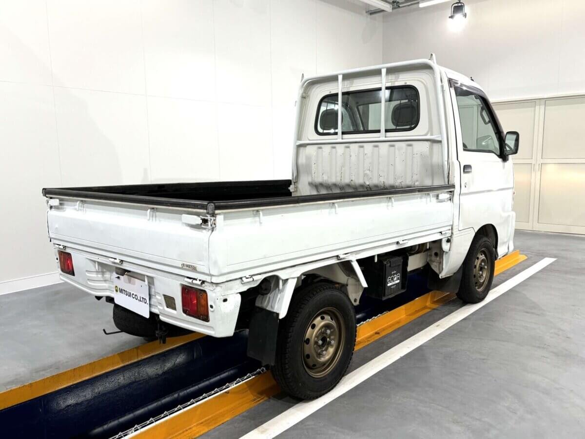 1999 Daihatsu Hijet JDM car for sale — photo 4 of 24