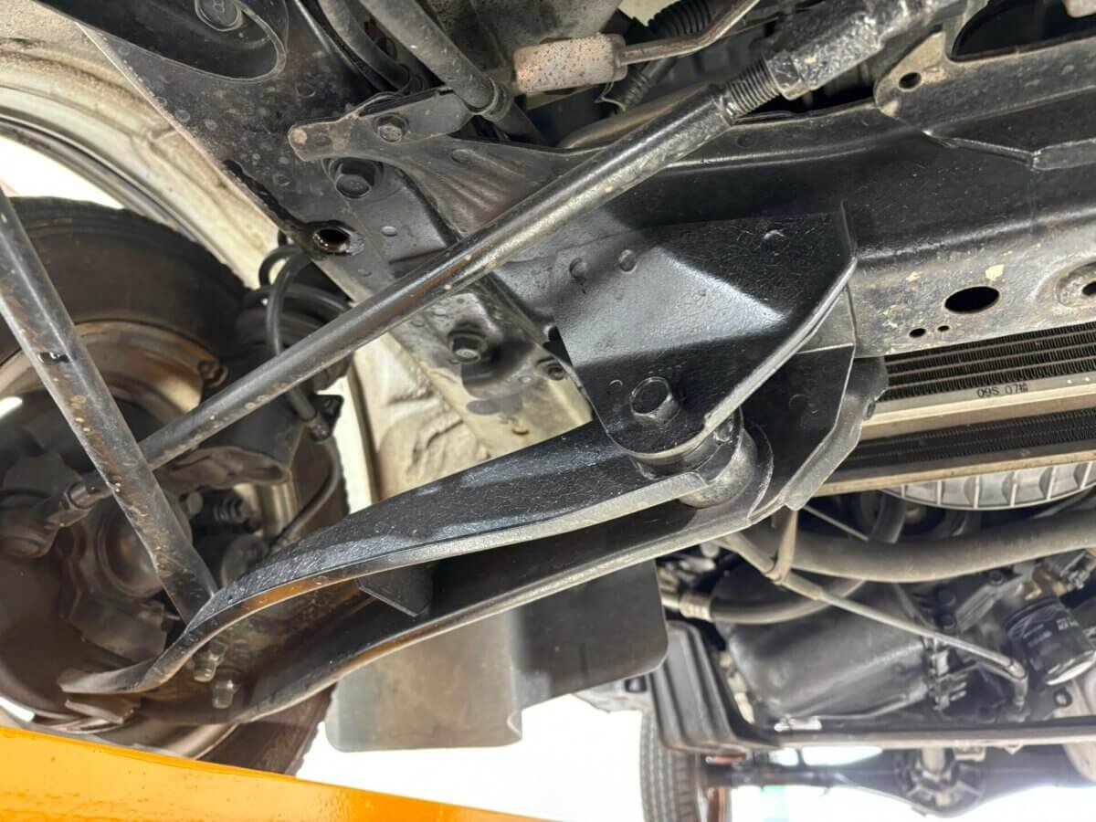 1999 Daihatsu Hijet JDM car for sale — photo 19 of 24