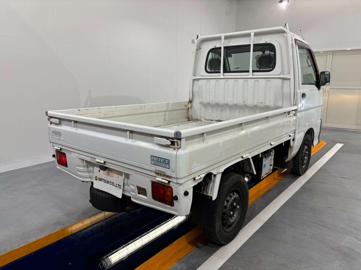 1999 Daihatsu Hijet JDM car for sale — photo 4 of 23