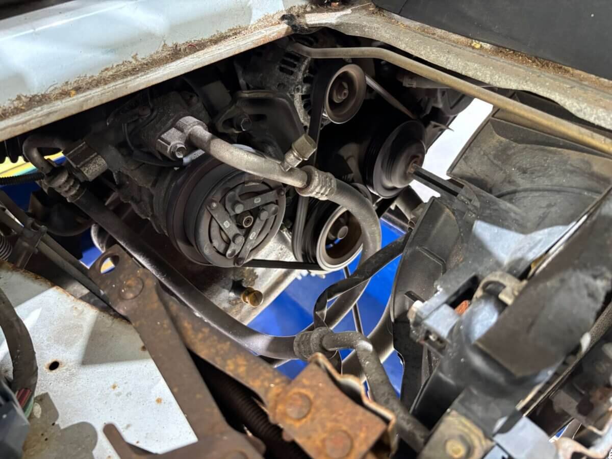 1999 Daihatsu Hijet JDM car for sale — photo 6 of 23