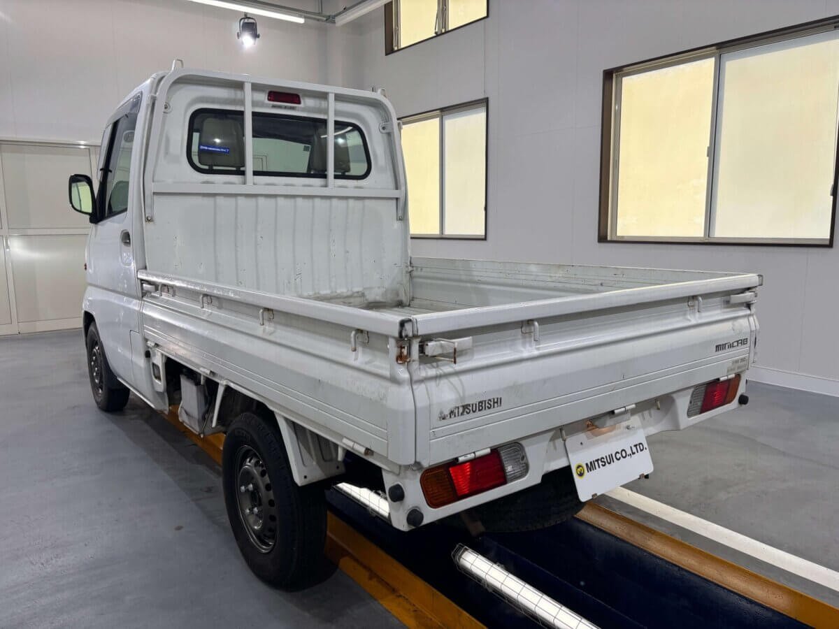 1999 Mitsubishi Minicab JDM car for sale — photo 3 of 25