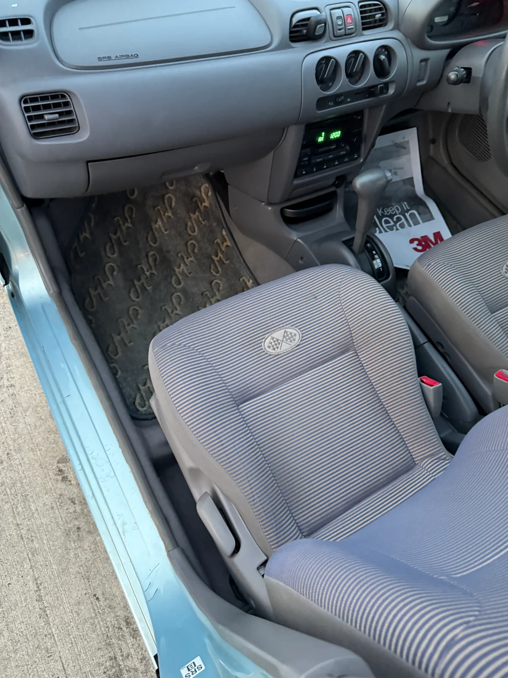 2000 Nissan March JDM car for sale — photo 7 of 14