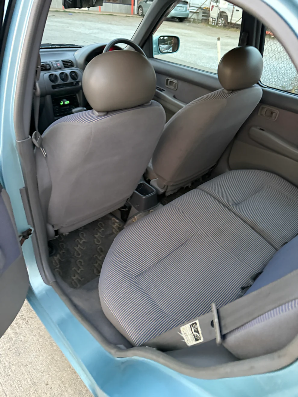 2000 Nissan March JDM car for sale — photo 8 of 14