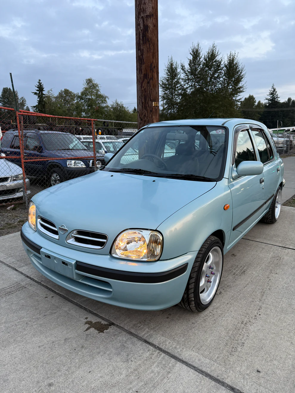 2000 Nissan March JDM car for sale — photo 4 of 14