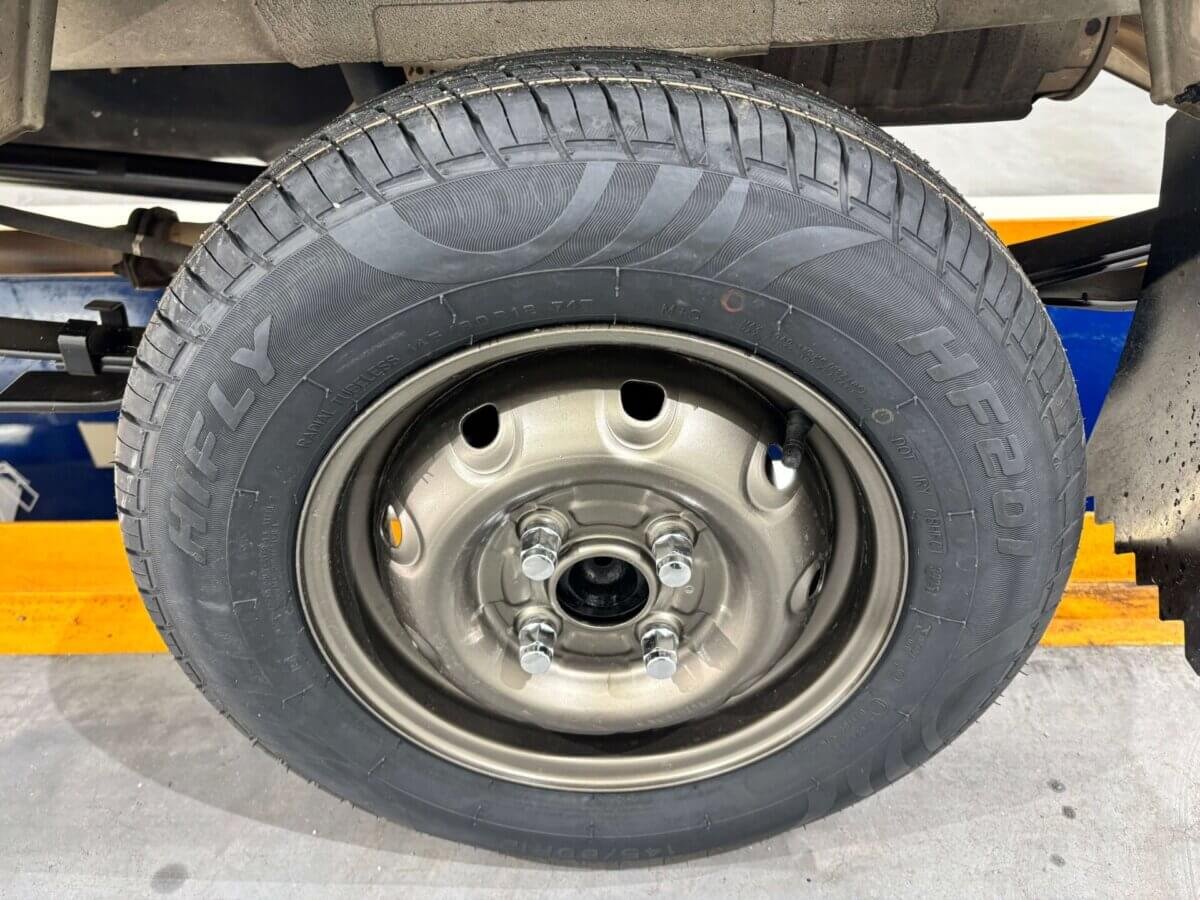 1999 Suzuki Carry JDM car for sale — photo 16 of 25