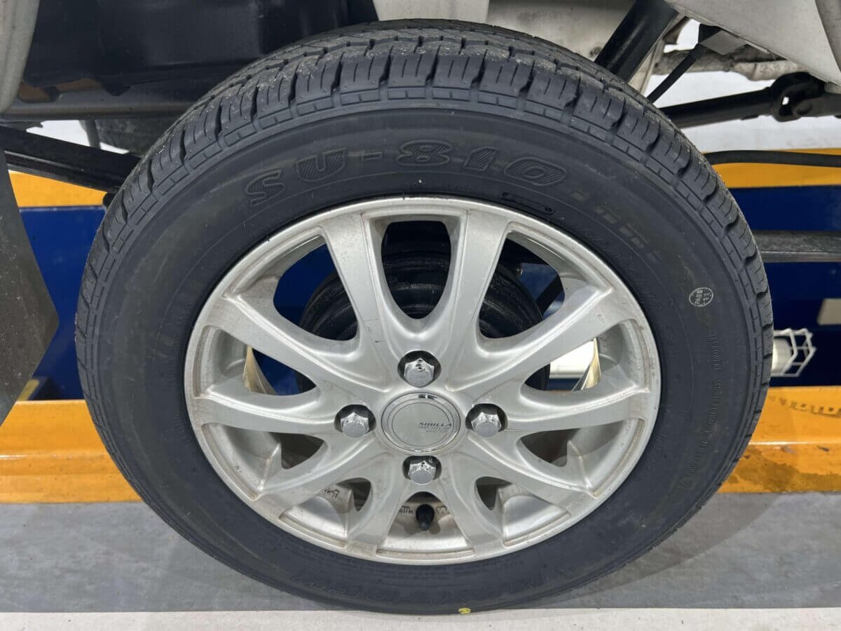 2000 Daihatsu Hijet JDM car for sale — photo 15 of 24