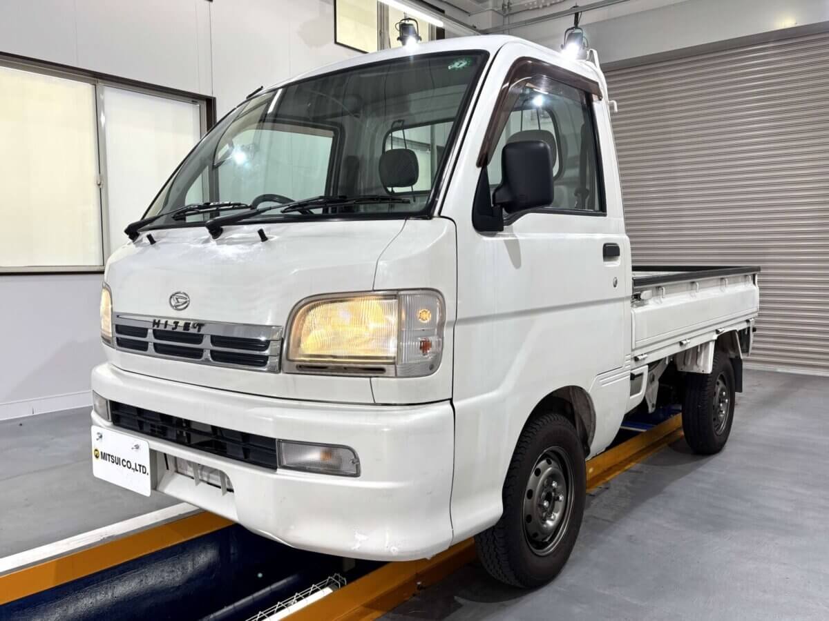 2000 Daihatsu Hijet JDM car for sale — photo 2 of 25