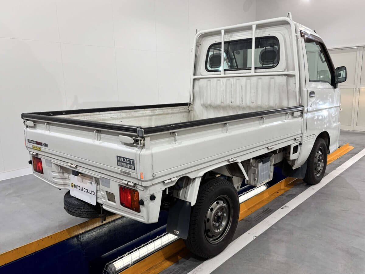 2000 Daihatsu Hijet JDM car for sale — photo 4 of 25
