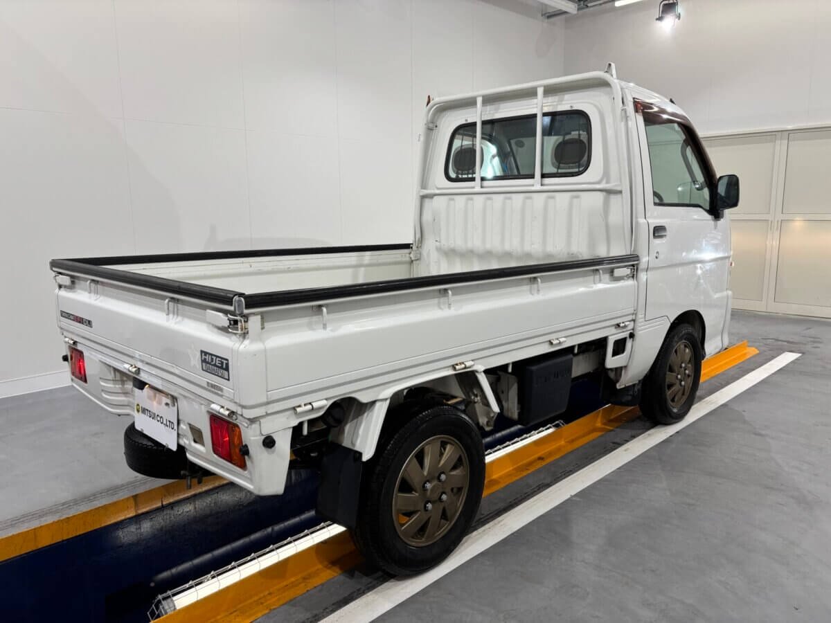 2000 Daihatsu Hijet JDM car for sale — photo 4 of 25