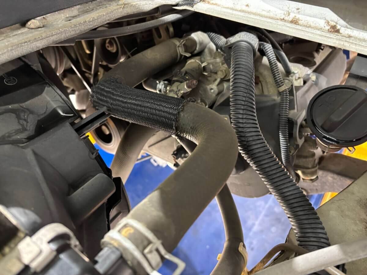 2000 Daihatsu Hijet JDM car for sale — photo 7 of 25