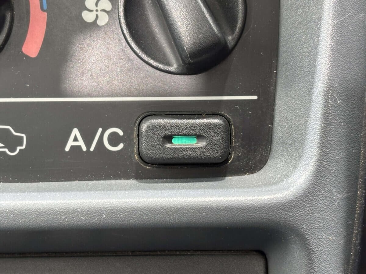 2000 Honda Acty JDM car for sale — photo 13 of 25