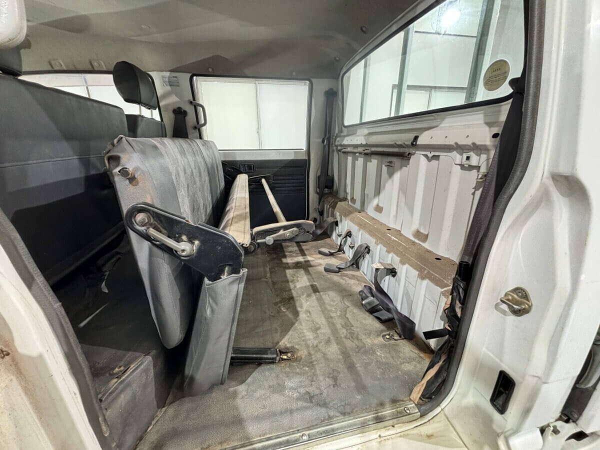 2000 Mazda Bongo JDM car for sale — photo 17 of 25