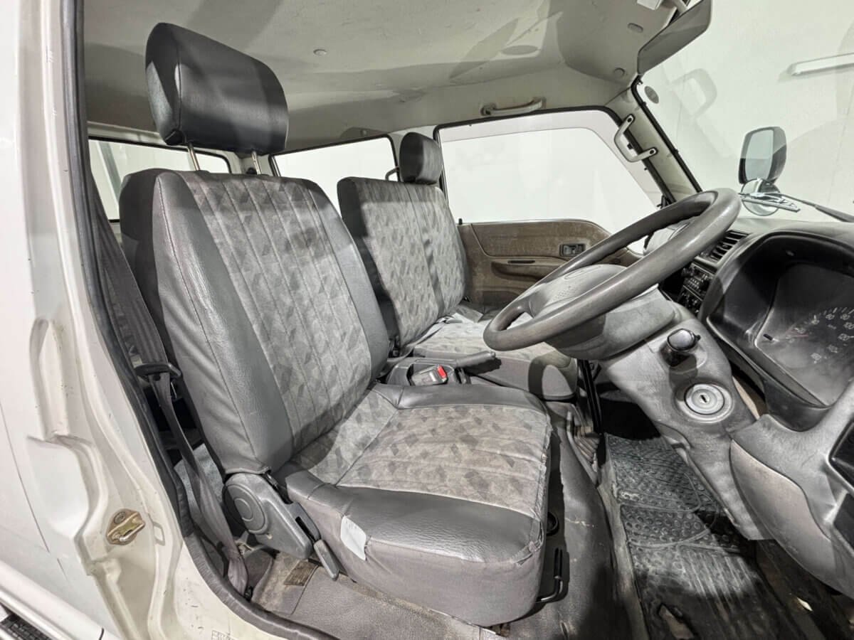 2000 Mazda Bongo JDM car for sale — photo 10 of 25