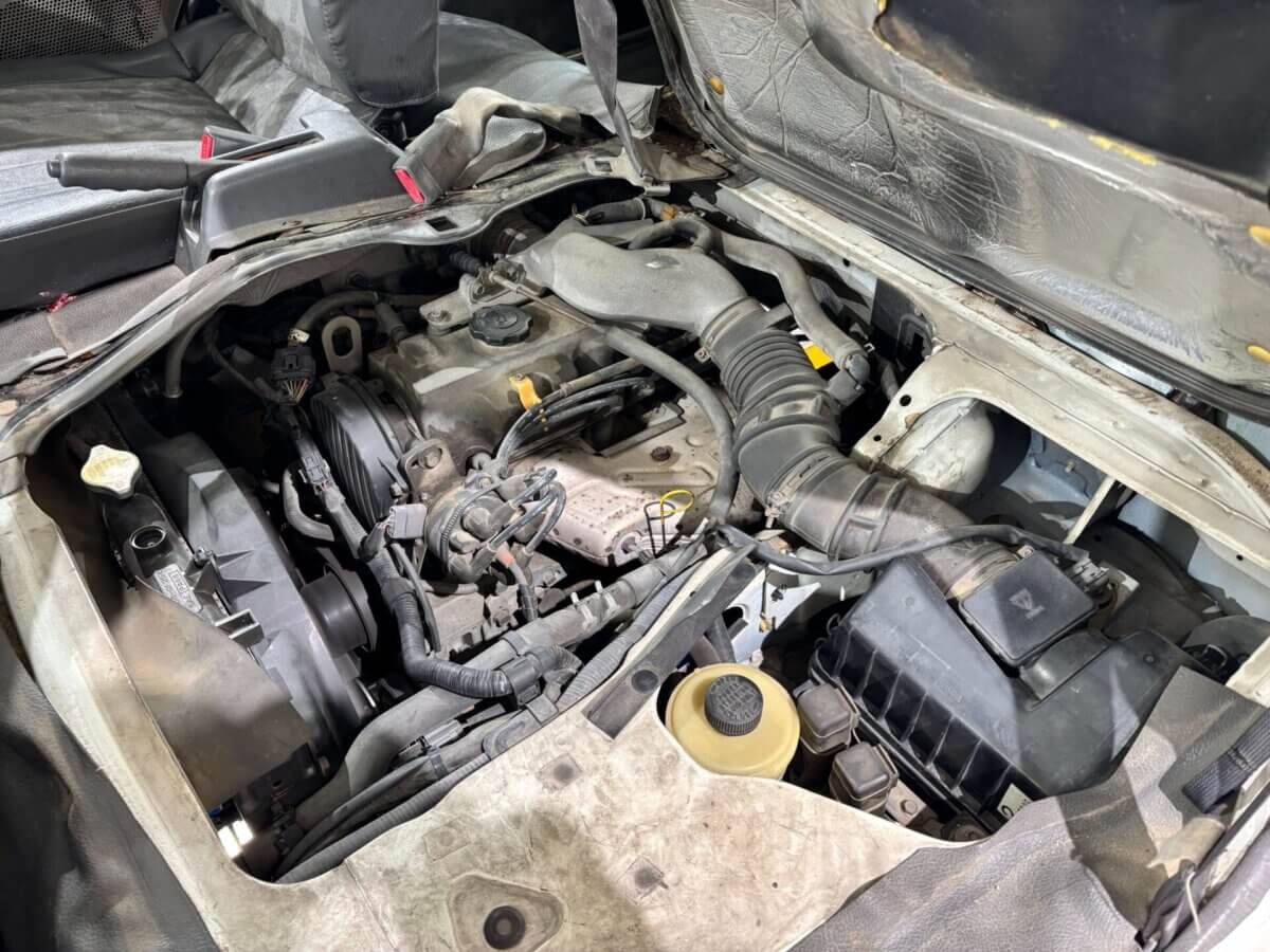 2000 Mazda Bongo JDM car for sale — photo 7 of 25