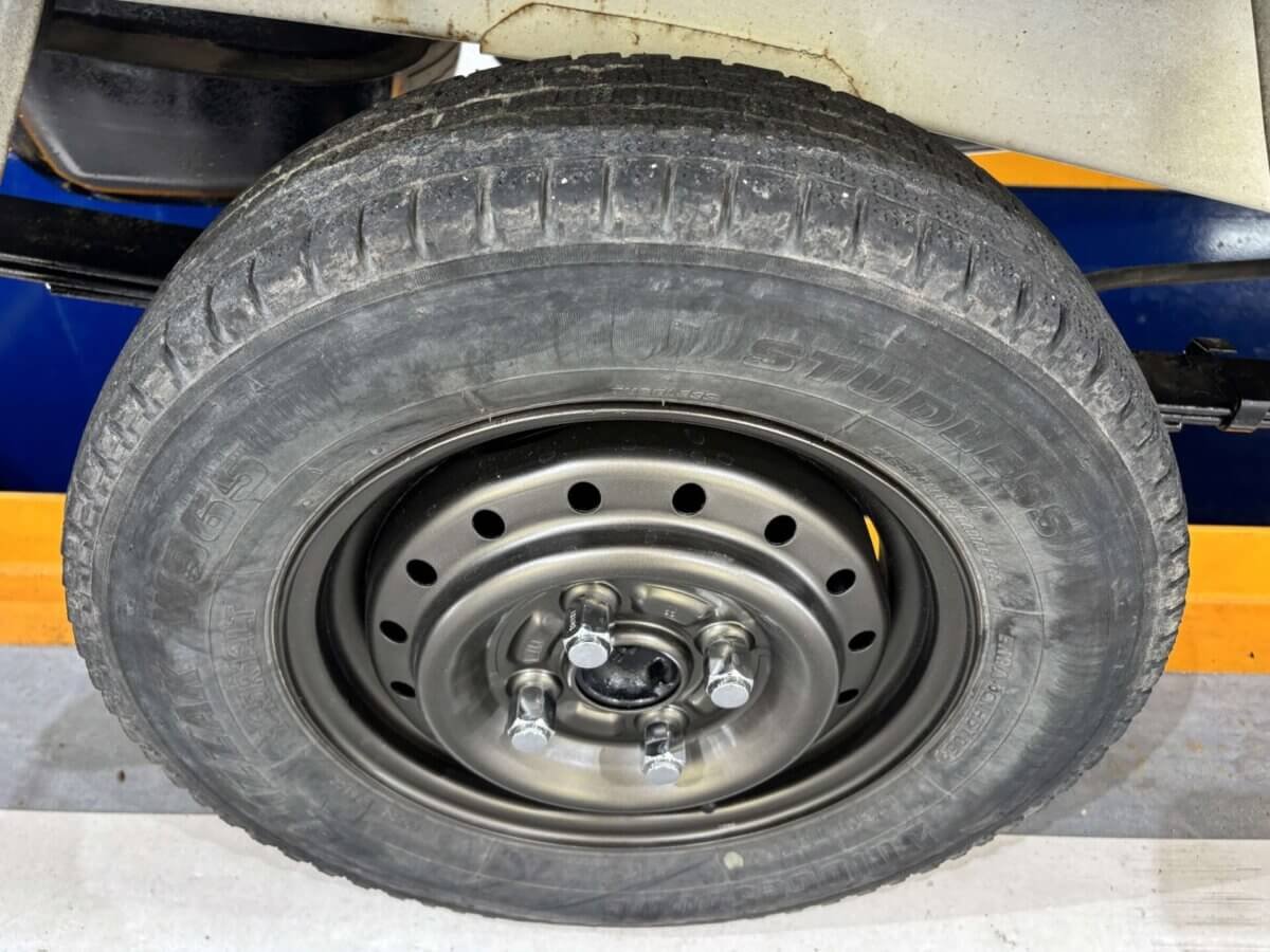 2000 Mitsubishi Minicab JDM car for sale — photo 15 of 24