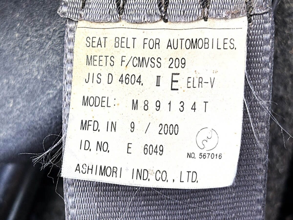 2000 Mitsubishi Minicab JDM car for sale — photo 22 of 24