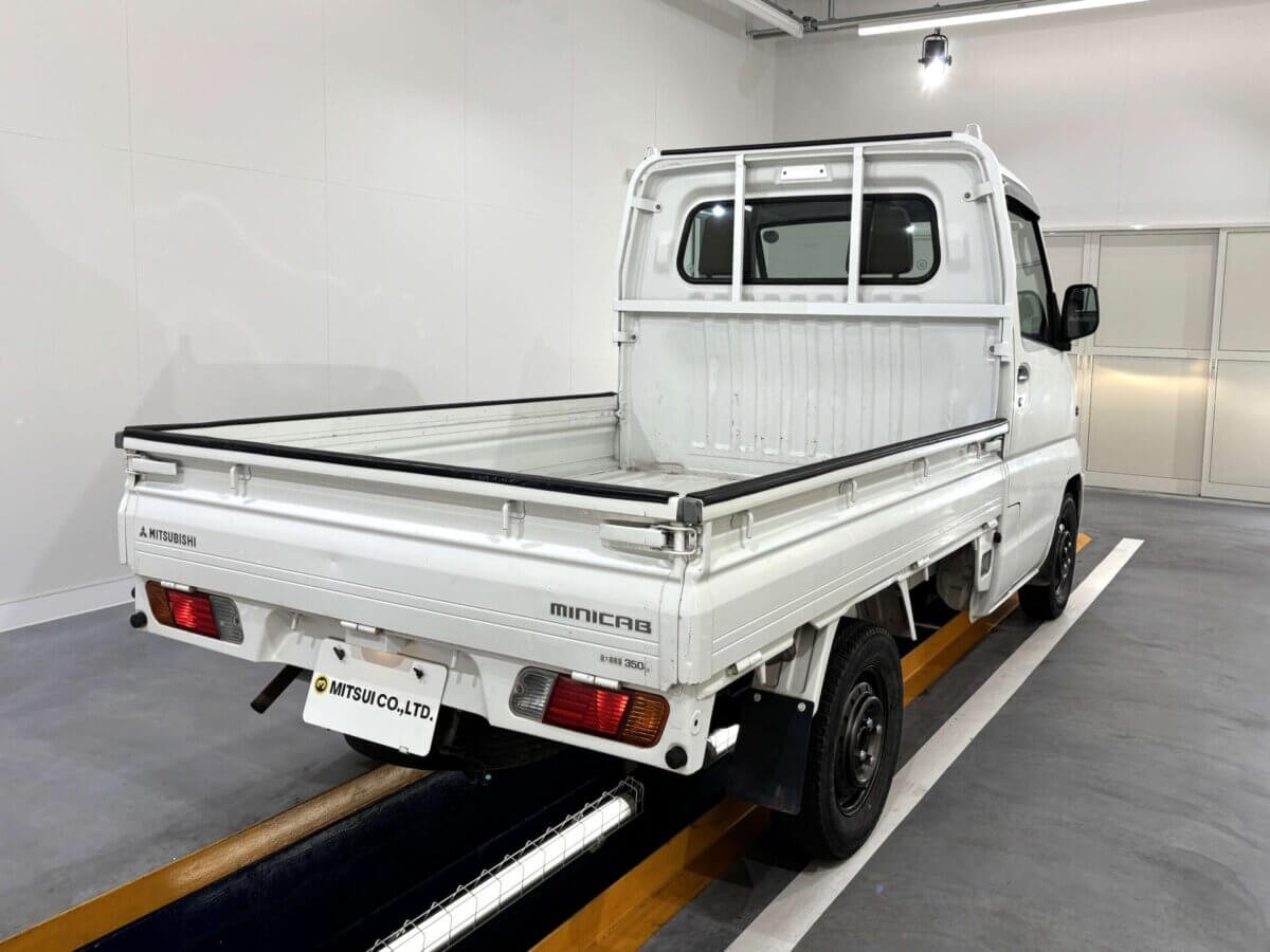 2000 Mitsubishi Minicab JDM car for sale — photo 4 of 24